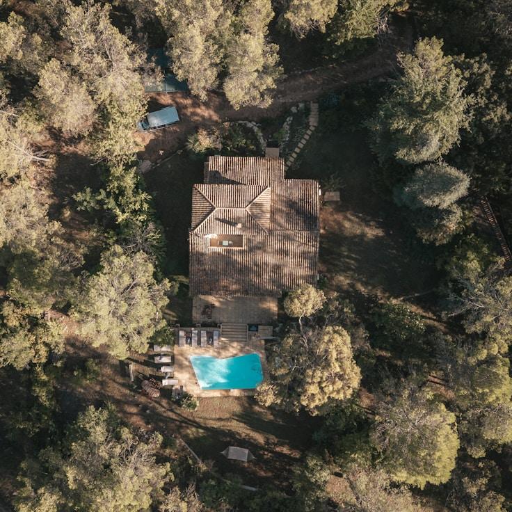 Family-friendly dining with comfortable seating